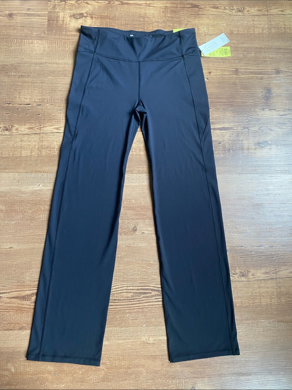 NWT All in Motion Contour Black Mid-Rise Straight Leg Performance Leggings XL